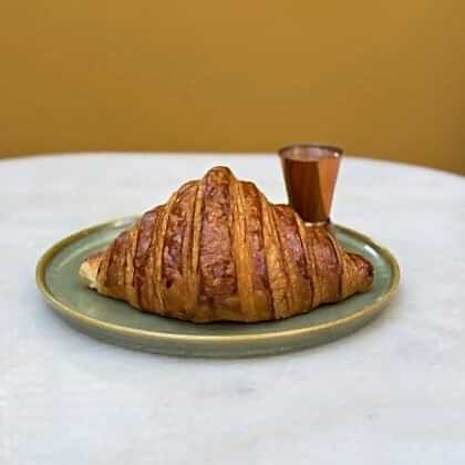CHOCOLATE CROISSANT